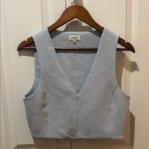 Wilfred Dauphine Crop Top Light Blue Sleeveless V-Neck Structured Vest Top Sz M